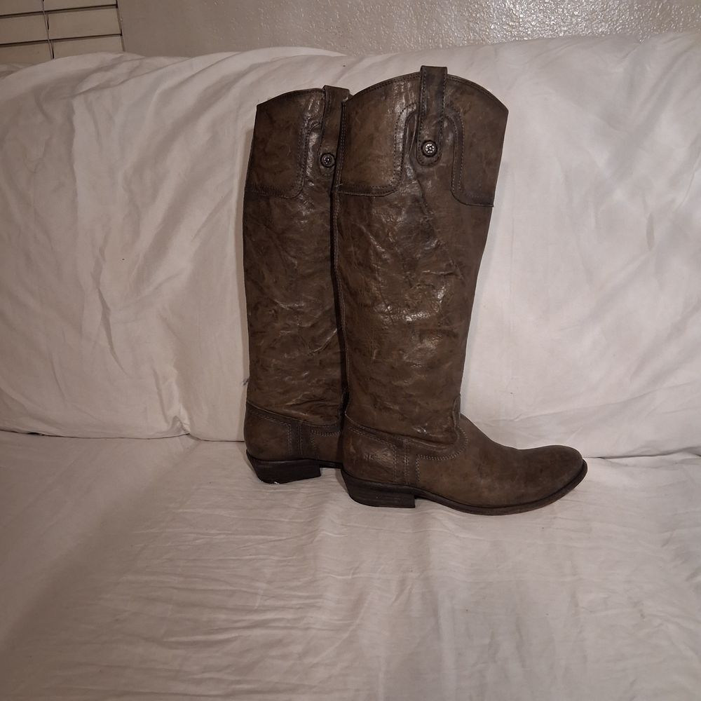 Frye Carso Gray Leather Boots Size 7B